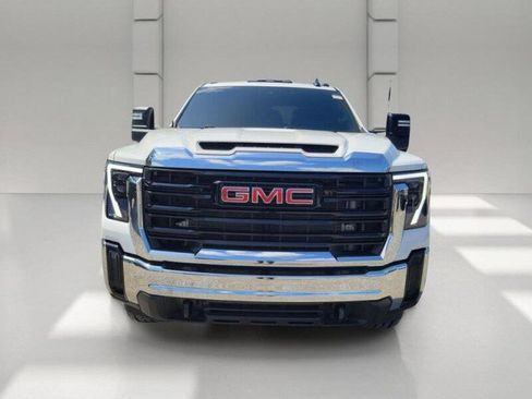 Used 2025 GMC Sierra 2500 Pro w/ Convenience Package AWD/4WD image 2