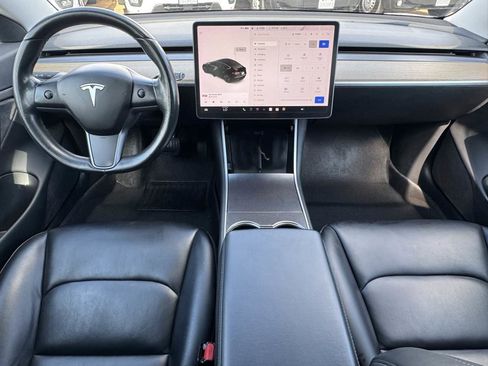 Used 2018 Tesla Model 3 RWD image 21