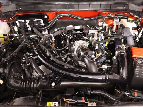 Used 2023 Ford Bronco Badlands AWD/4WD image 19