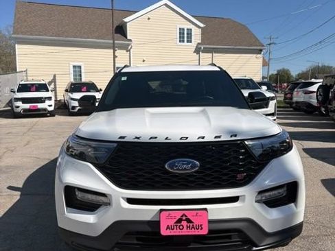 Used 2022 Ford Explorer ST w/ ST Street Pack AWD/4WD image 31