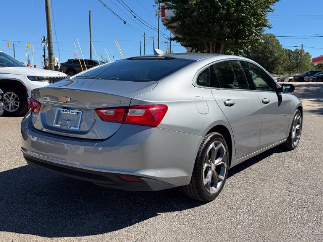 Used 2024 Chevrolet Malibu LT FWD image 5