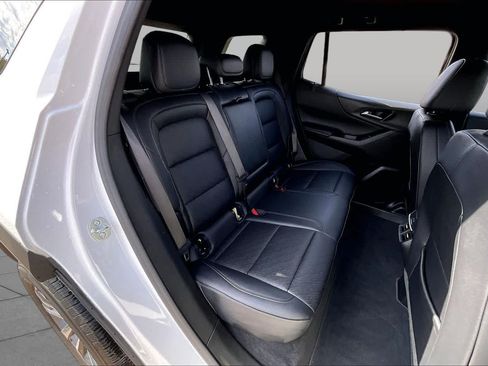 Used 2025 Chevrolet Equinox LT w/ Convenience Package II FWD image 18