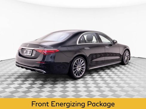 Used 2024 Mercedes-Benz S 580 4MATIC Sedan image 5