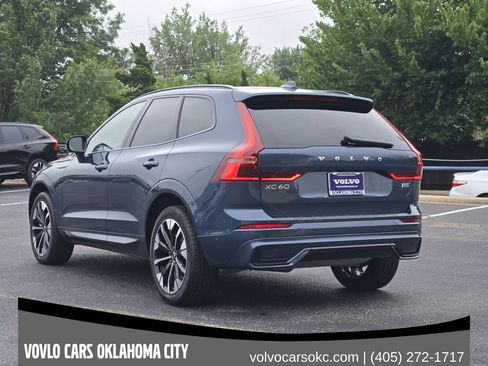 Used 2026 Volvo XC60 B5 Plus w/ Protection Package Premier AWD/4WD image 4