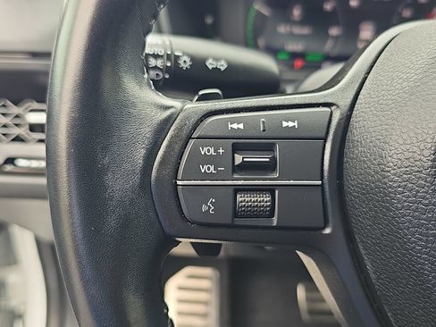 Used 2023 Honda Accord Sport image 16