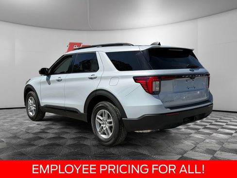 New 2026 Ford Explorer Active AWD/4WD image 3