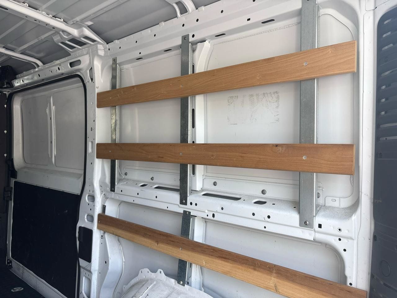 Used 2025 RAM ProMaster 2500 w/ U-Haul Equipment Group FWD image 16