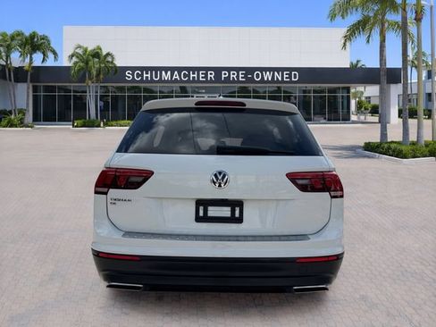 Used 2019 Volkswagen Tiguan SE FWD image 6