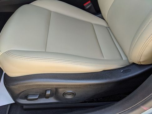 Used 2023 Cadillac CT5 Luxury image 22