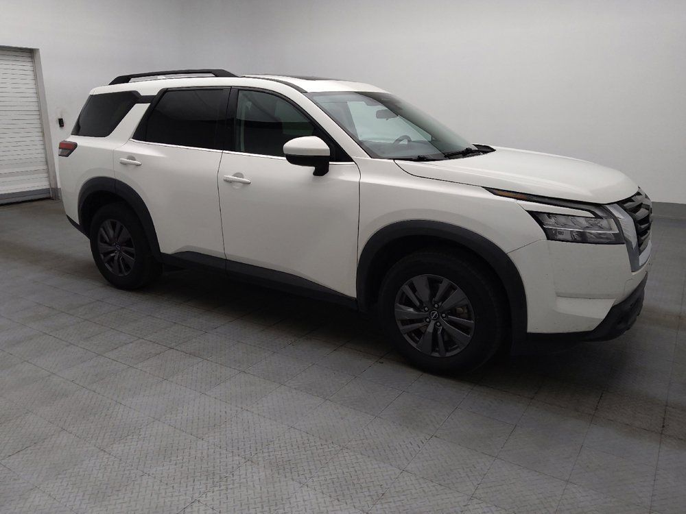 Used 2022 Nissan Pathfinder SV w/ SV Premium Package AWD/4WD image 11