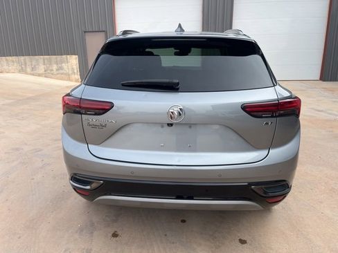 Used 2023 Buick Envision Preferred image 5