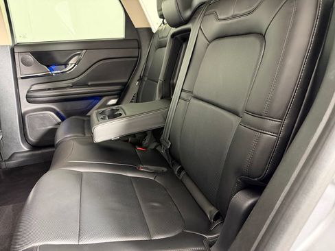 Used 2024 Lincoln Corsair Reserve w/ Equipment Group 201A AWD/4WD image 27