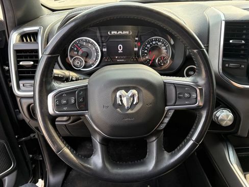 Used 2024 RAM 1500 Laramie AWD/4WD image 29