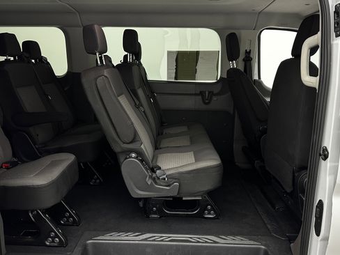 Used 2023 Ford Transit 350 XLT image 26