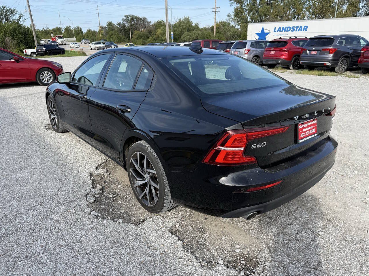 Used 2019 Volvo S60 T5 Momentum w/ Premium Package FWD image 5