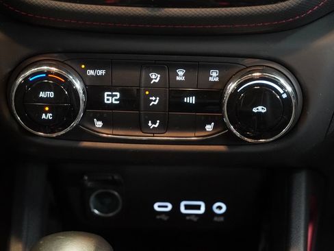 Used 2023 Chevrolet TrailBlazer RS w/ Convenience Package AWD/4WD image 20