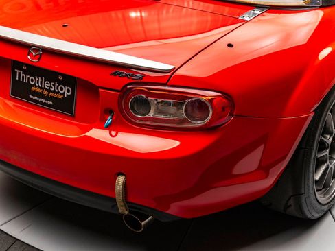 Used 2006 MAZDA MX-5 Miata Sport w/ Suspension Pkg image 22