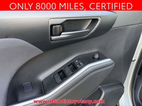 Certified 2025 Toyota Highlander LE AWD/4WD image 23
