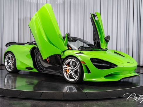Used 2025 McLaren 750S Spider image 50