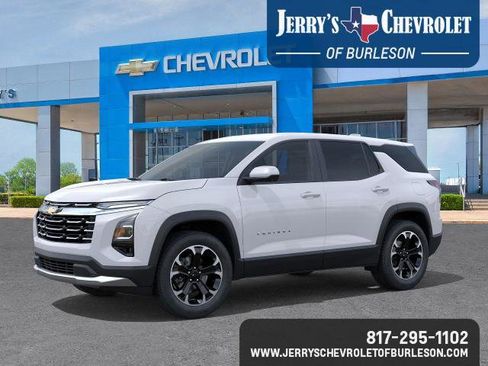 New 2026 Chevrolet Equinox LT w/ Convenience Package II image 2