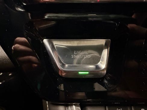 Used 2025 GMC Sierra 1500 Denali Ultimate image 44