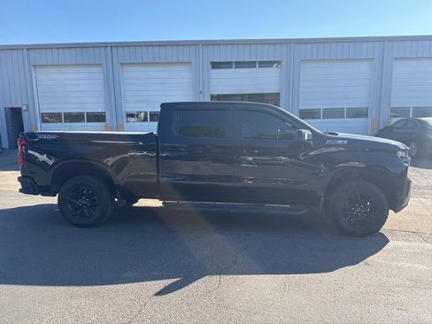 Used 2020 Chevrolet Silverado 1500 LT Trail Boss image 4