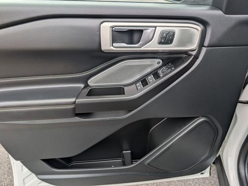 Used 2020 Ford Explorer ST w/ ST Street Pack AWD/4WD image 15