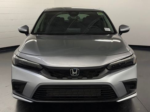 Certified 2024 Honda Civic EX-L image 6