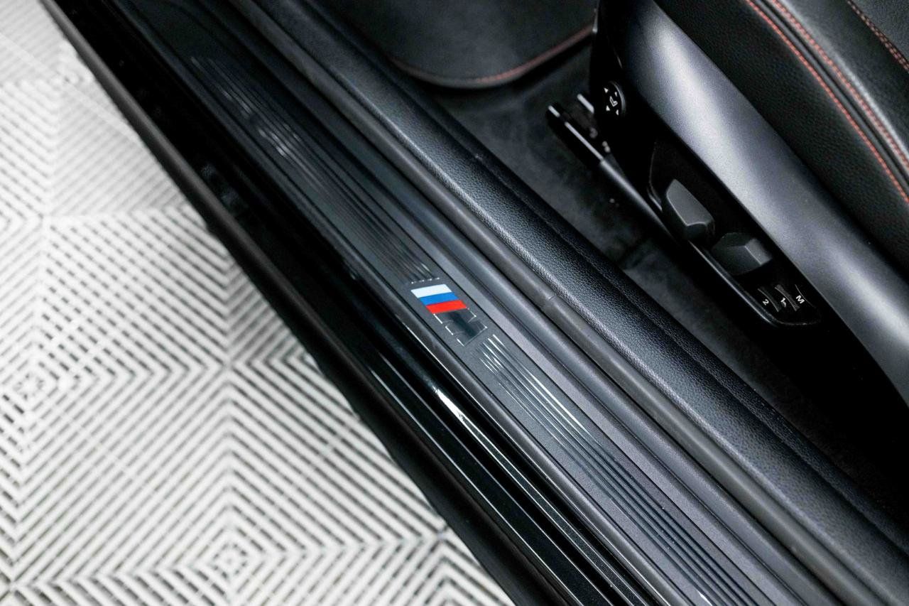 Used 2011 BMW 1 Series M RWD image 35