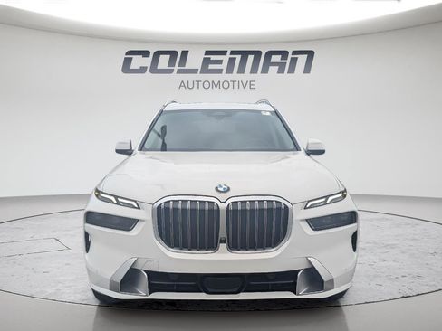 Used 2025 BMW X7 xDrive40i AWD/4WD image 2