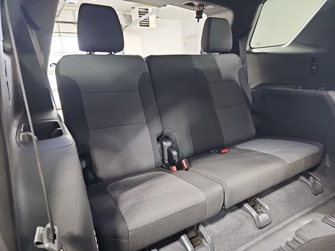 Certified 2023 Chevrolet Traverse LT w/ LPO, Floor Liner Package AWD/4WD image 15
