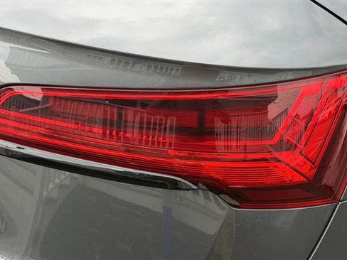 Used 2021 Audi SQ5 Prestige w/ Prestige Package AWD/4WD image 14