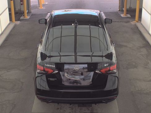 Used 2023 Nissan Versa SV image 8