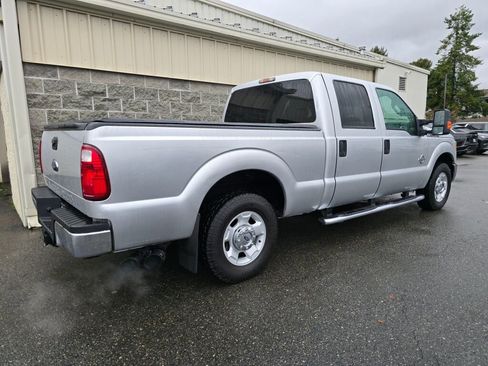 Used 2011 Ford F250 XLT w/ XLT Interior Pkg image 7