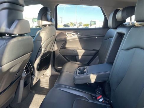 New 2026 Kia Sportage EX w/ EX Panorama Roof Package image 39