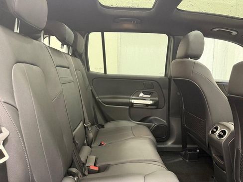 New 2026 Mercedes-Benz GLB 250 4MATIC image 5
