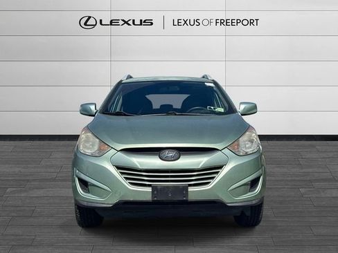 Used 2010 Hyundai Tucson GLS FWD image 2