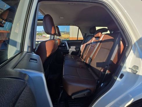 Used 2024 Toyota 4Runner Limited AWD/4WD image 23