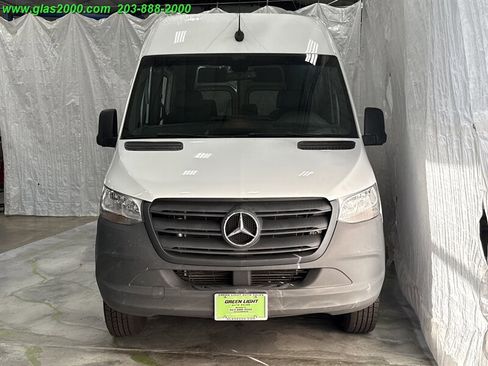 Used 2020 Mercedes-Benz Sprinter 2500 image 19