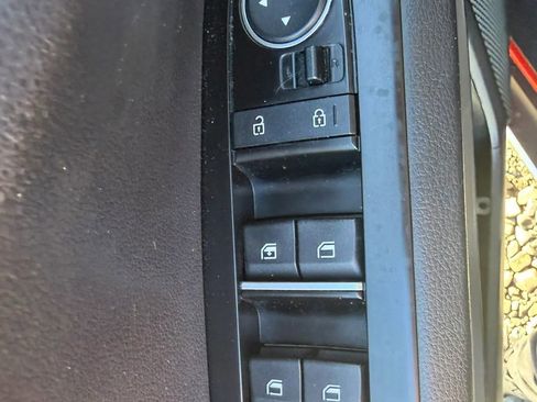 Used 2020 Kia Soul X-Line FWD image 23