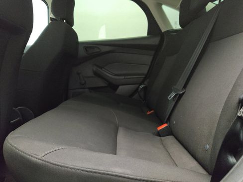 Used 2018 Ford Focus S FWD image 18
