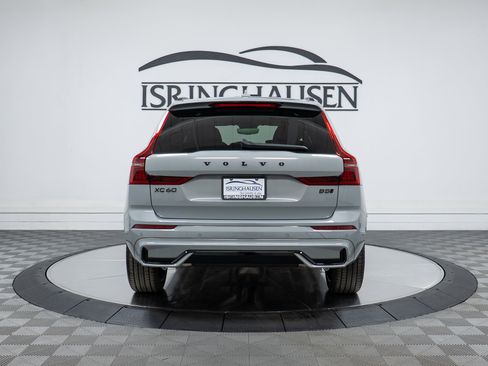 New 2026 Volvo XC60 B5 Ultra w/ Climate Package AWD/4WD image 6