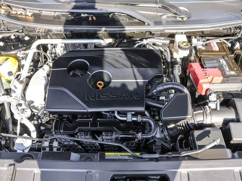 Used 2021 Nissan Rogue Platinum image 41