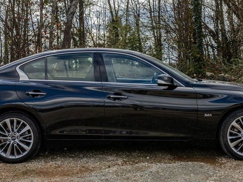 Used 2019 INFINITI Q50 Luxe image 6