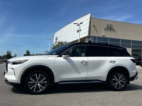 Certified 2023 INFINITI QX60 Autograph w/ Cargo Package image 2