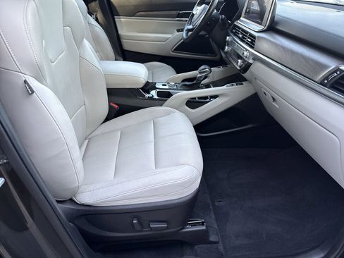 Used 2021 Kia Telluride EX w/ EX Premium Package image 13