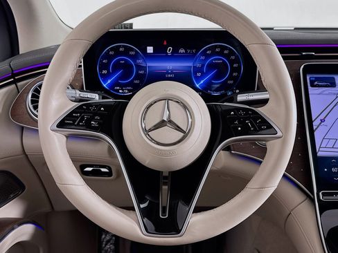 Certified 2023 Mercedes-Benz EQS 450+ SUV image 18