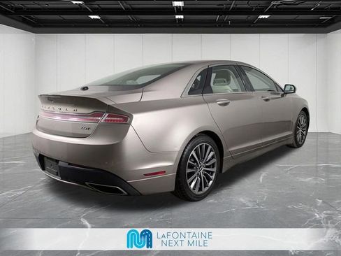 Used 2018 Lincoln MKZ Premiere FWD image 5