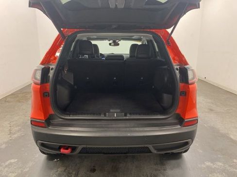 Used 2021 Jeep Cherokee Trailhawk w/ Sun, Sound & Nav Group image 32