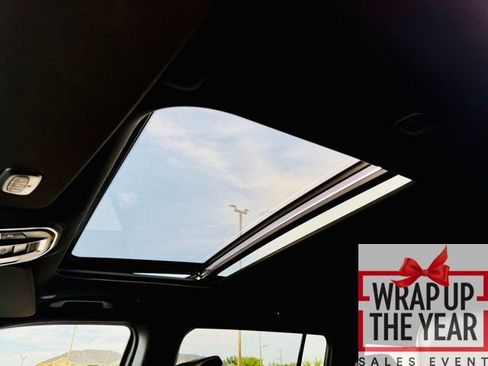 Used 2024 Jeep Wagoneer Series II image 20